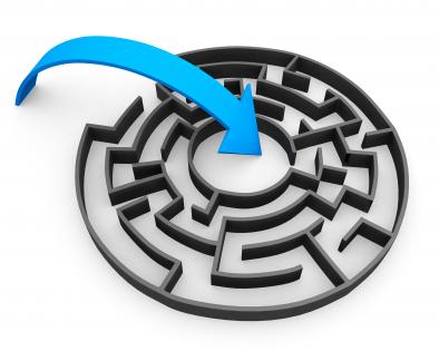 Blue arrow moving towards center of maze depicting path to achievement of goals stock photo